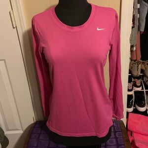 4/$20 Nike drifit long sleeve pink